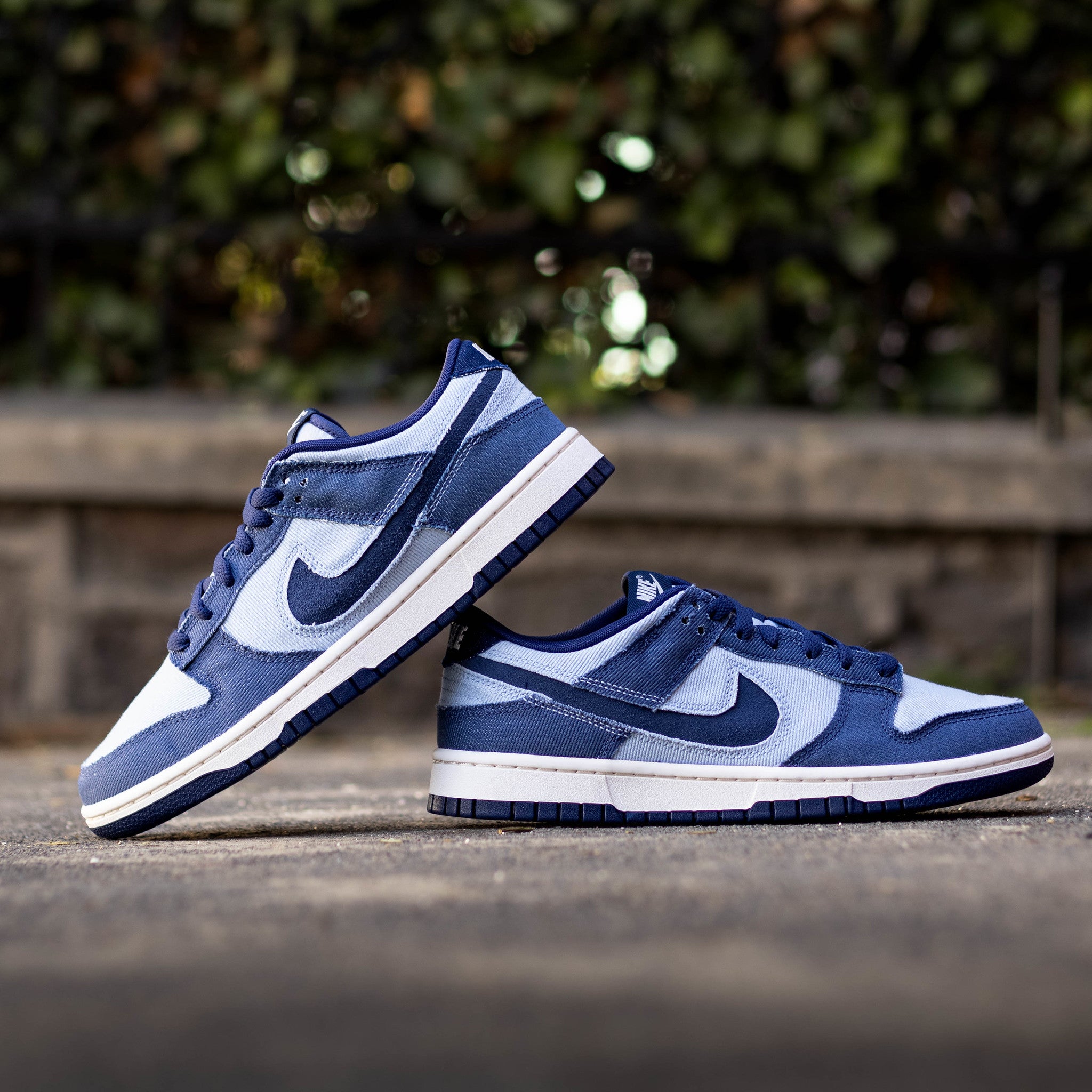 NIKE DUNK LOW DENIM BLUE