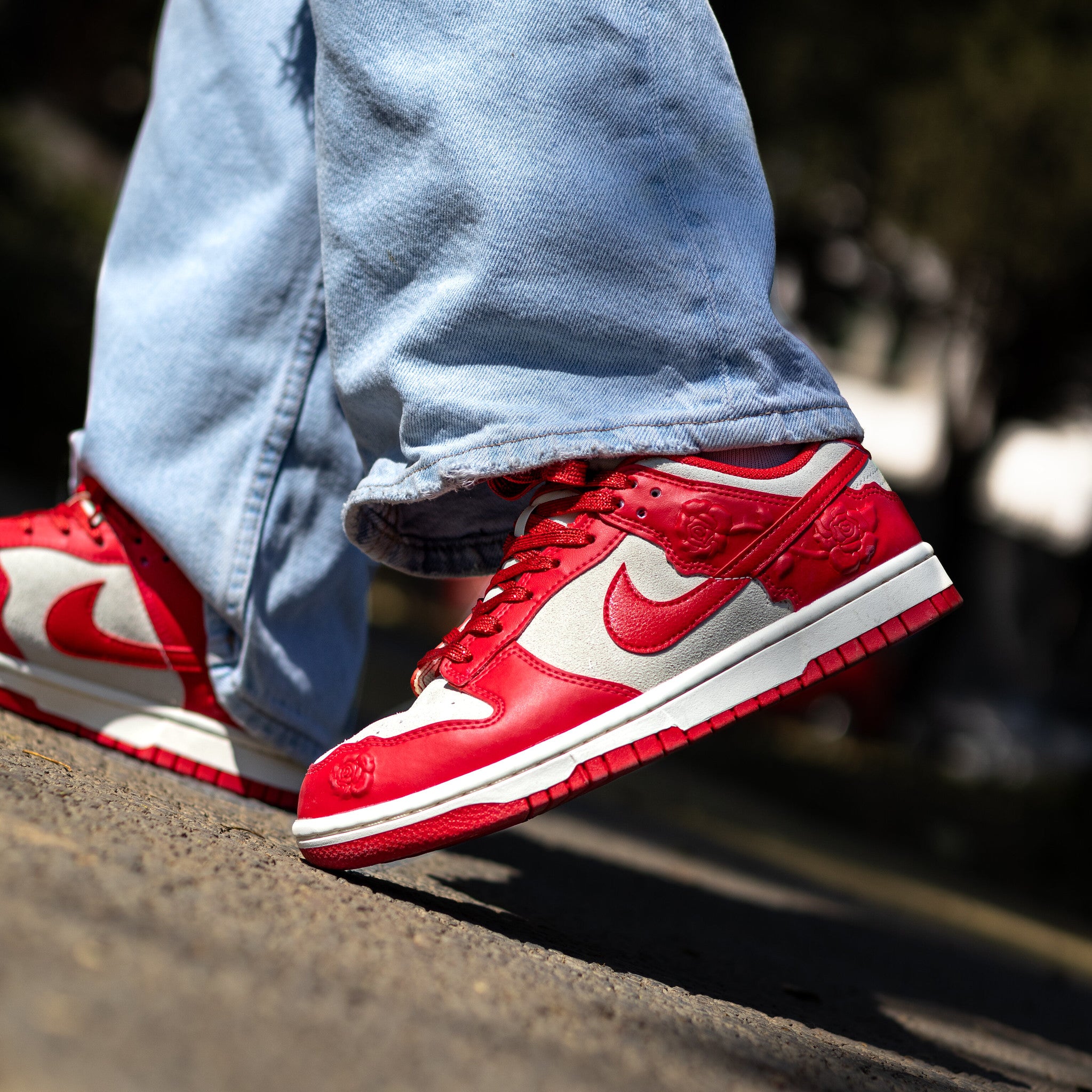 NIKE DUNK LOW ROSES W