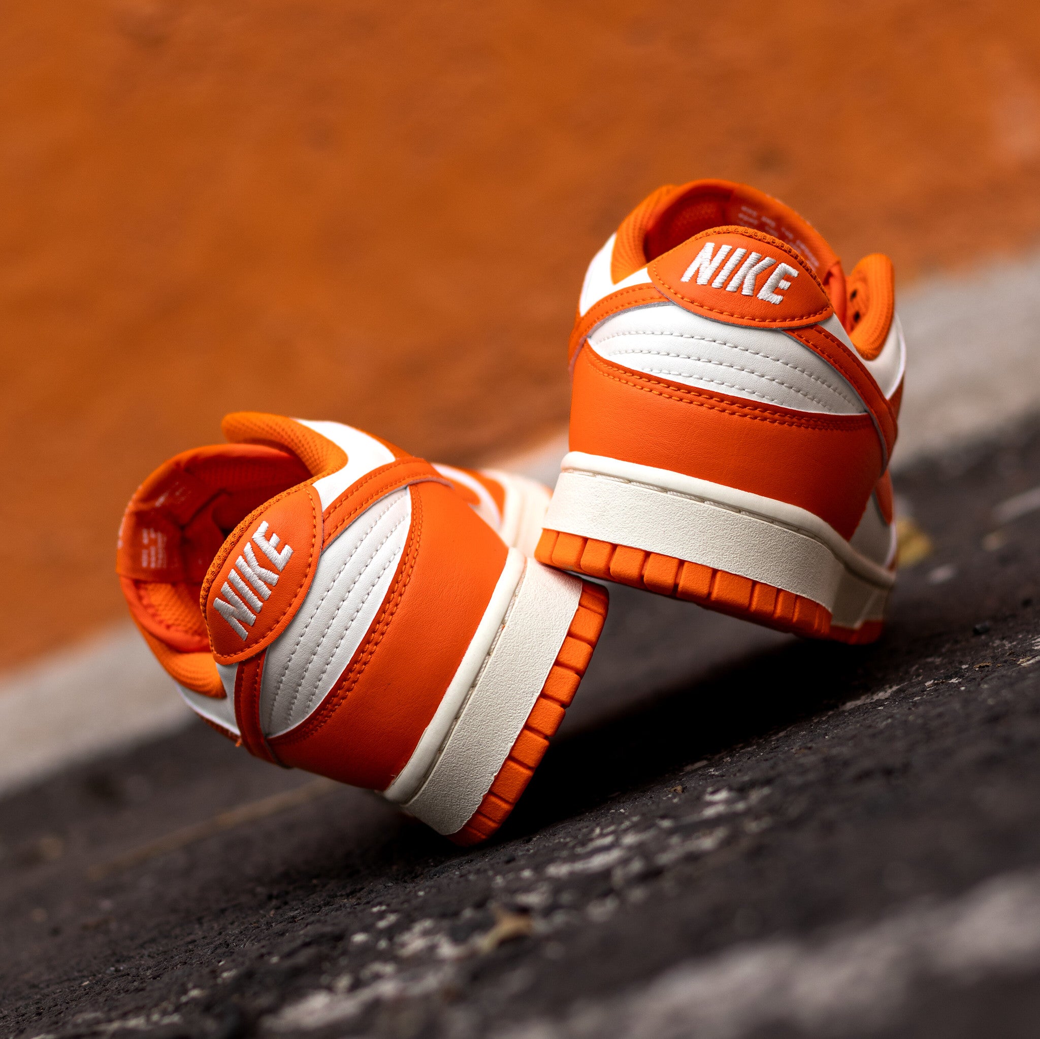 NIKE DUNK LOW SYRACUSE PALE IVORY