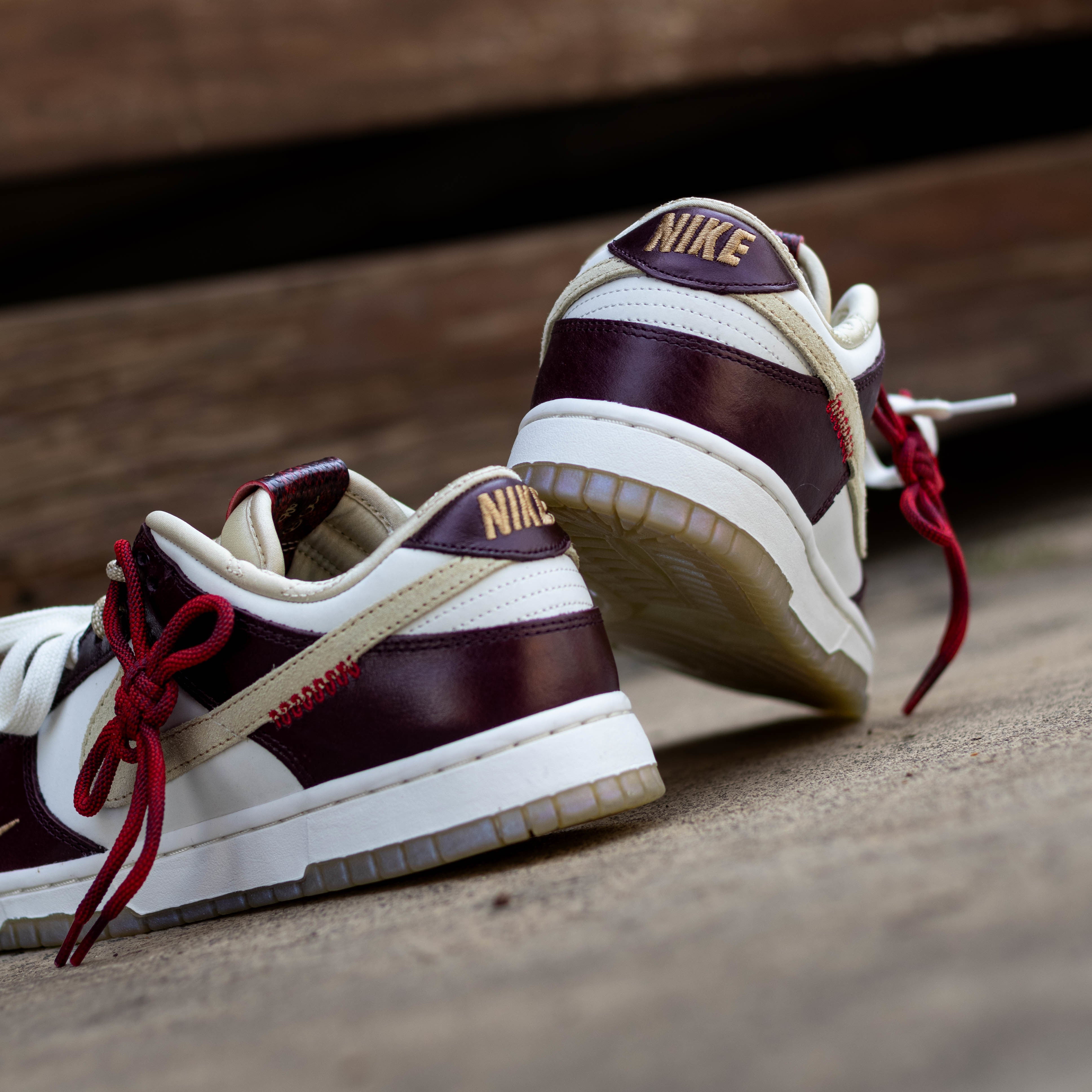 NIKE DUNK LOW YEAR OF THE SNAKE W