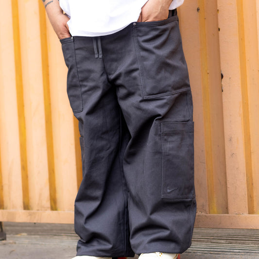 NIKE LIFE UTILITY PANTS ANTHRACITE