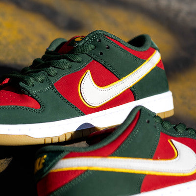 NIKE SB DUNK LOW SEATTLE SUPERSONICS