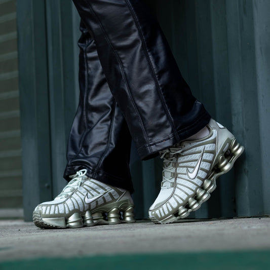 NIKE SHOX TL LIGHT ARMY W