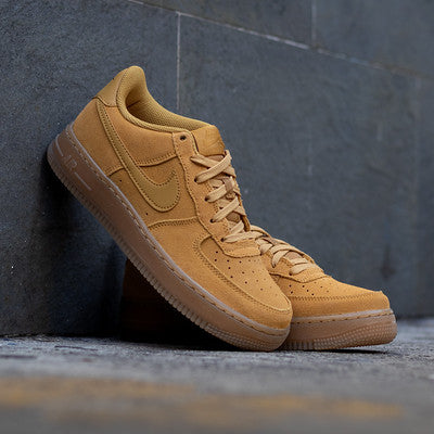 NIKE AIR FORCE WHEAT GUM GS-HQ7476-700-A