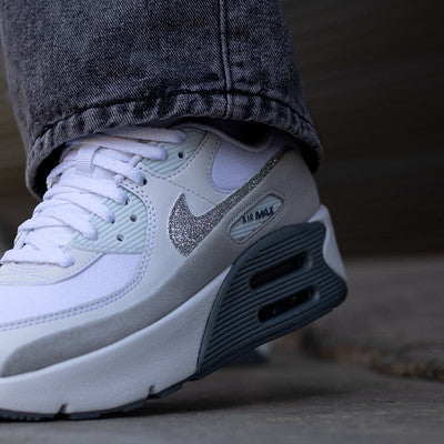 NIKE AIR MAX 90 LV8 WHITE PHOTON DUST GLITTER-HQ3456-191-E