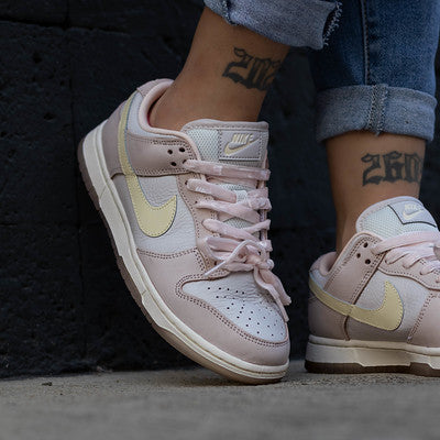 NIKE DUNK LOW LIGHT SOFT PINK W-FB7910-601-E