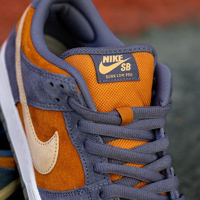 NIKE SB DUNK LOW CARBON MONARCH-HF3063-002-D