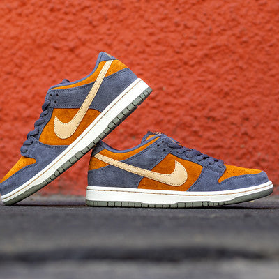 NIKE SB DUNK LOW CARBON MONARCH-HF3063-002-E