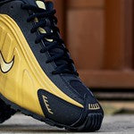 NIKE SHOX R4 BLACK METALLIC GOLD W-AR3565-005-D