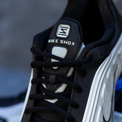 NIKE SHOX R4 BLACK METALLIC RACER BLUE W-AR3565-006-B