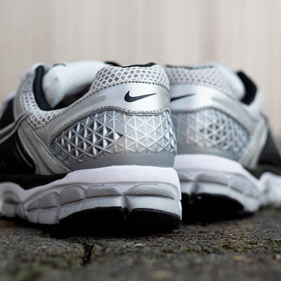 NIKE ZOOM VOMERO 5 METALLIC SILVER BLACK-FJ4151-004-B