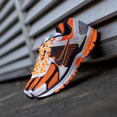 NIKE ZOOM VOMERO 5 TOTAL ORANGE-FB9149-800-A