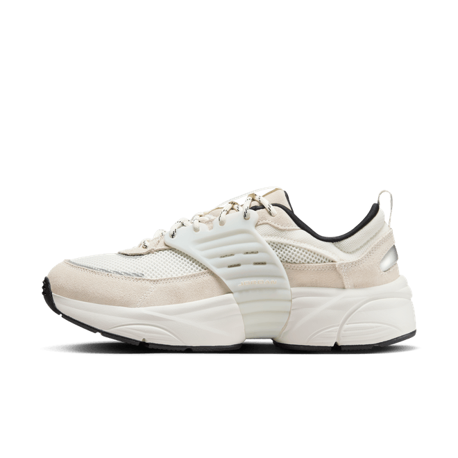 JORDAN TRUNNER O/S SAIL NB