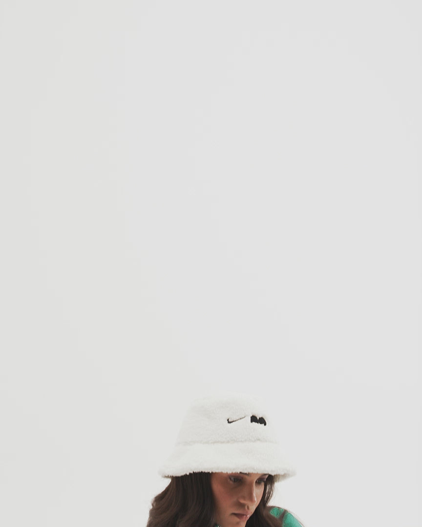 NIKE DUNK LOW X PARRIS GOEBEL