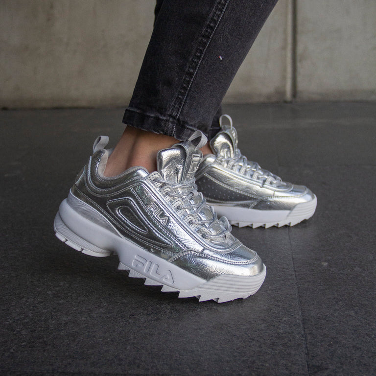 FILA DISRUPTOR METALLIC SILVER Barrio Warrior