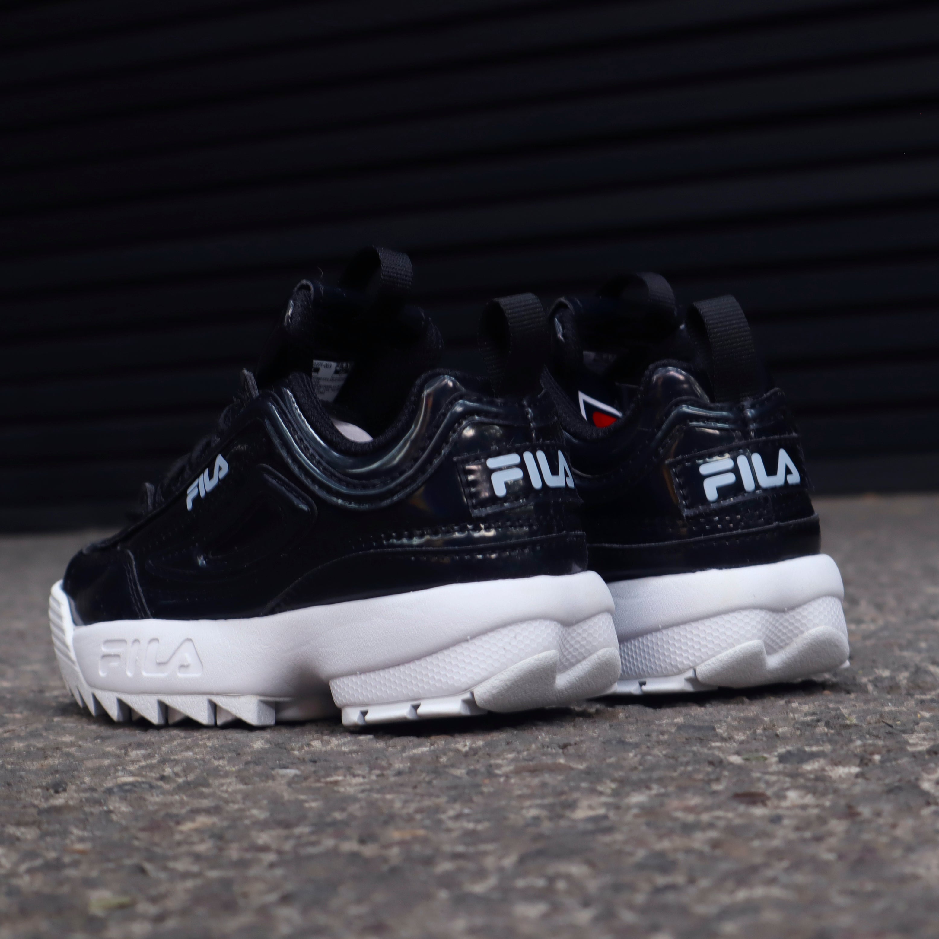 FILA DISRUPTOR LIQUID LUSTER BLACK KIDS