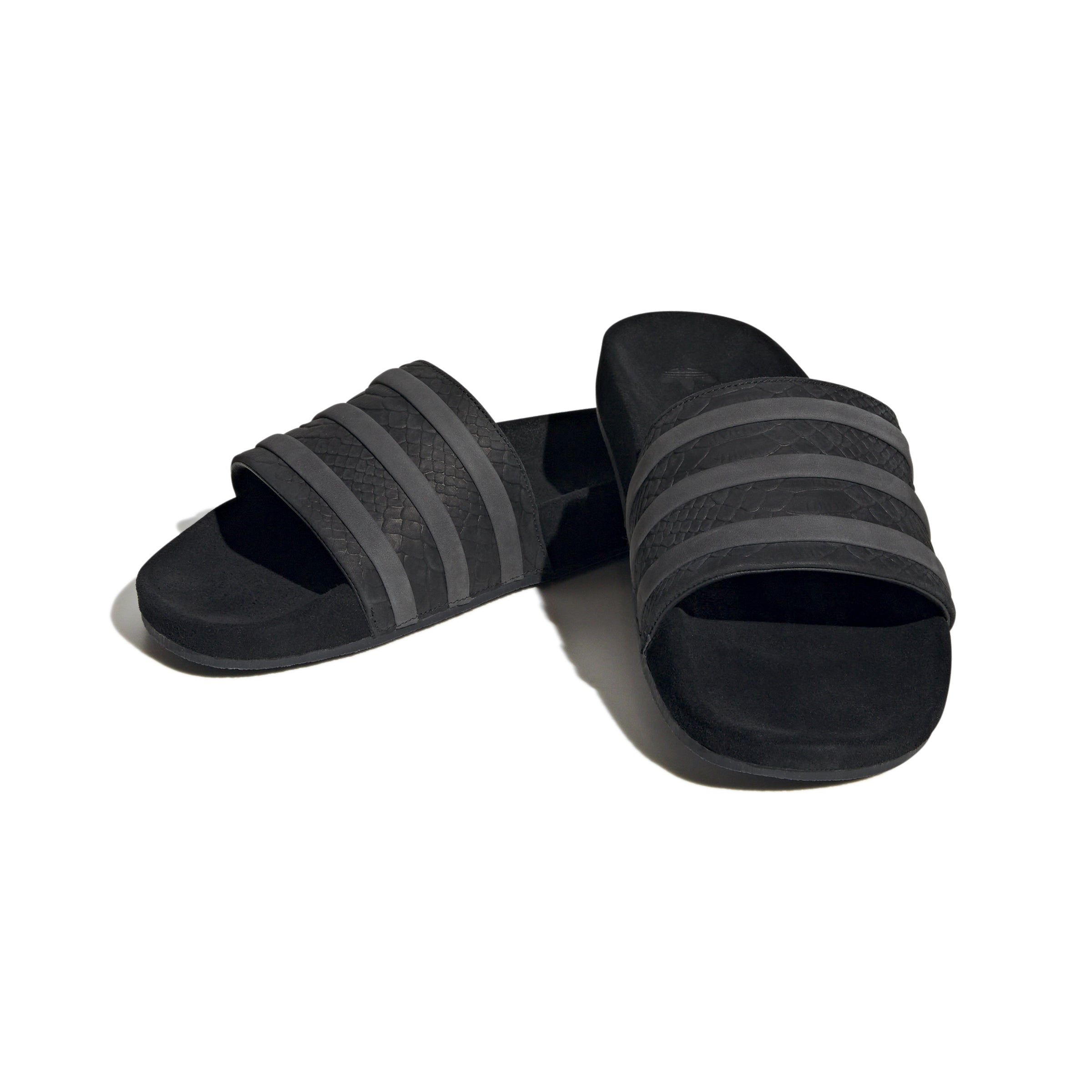 ADIDAS ADILETTE BLACK SNEAKE