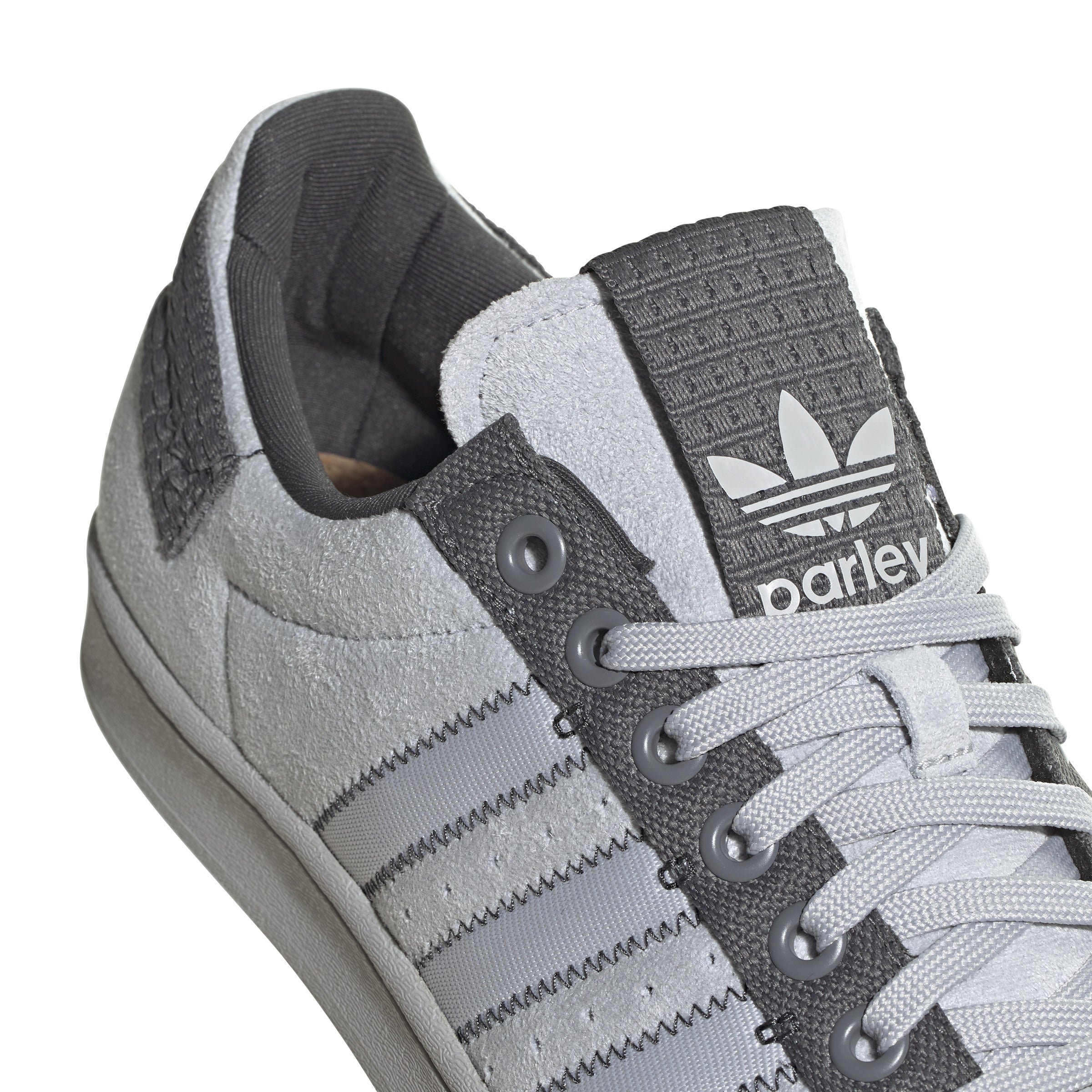 ADIDAS SUPERSTAR PARLEY GREY
