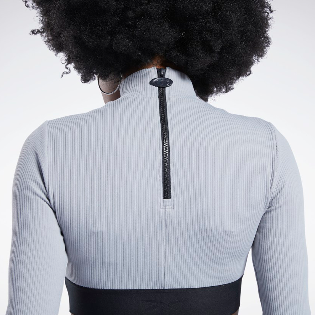 REEBOK CROP TOP CARDI B